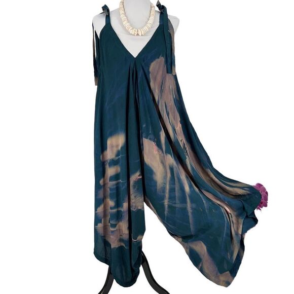 Pōʻalima Romper  Green/Teal/Blue/Gray/Coral V Neck Shoulder TIe Wide Leg Romper - Picture 13 of 15